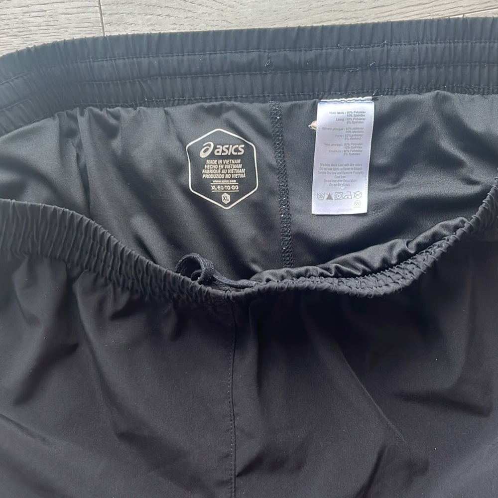 Asics Women's Black Running Shorts 3” Inseam XL - Picture 6 of 6
